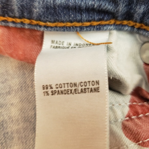 Lucky Brand Crop Jeans Size: 6/ 28” - Picture 3 of 6